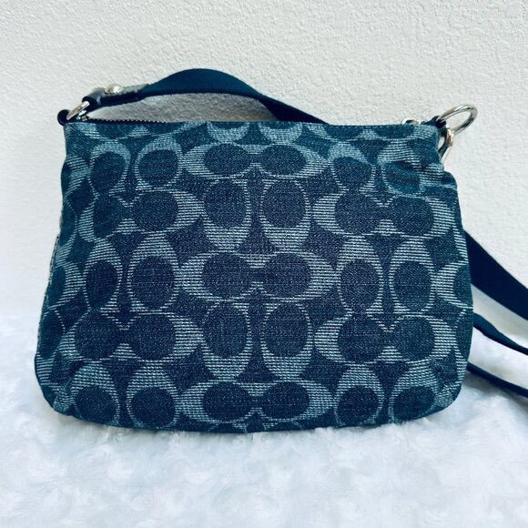 Coach Poppy Denim Signature Swingpack 46905 - Indigo Blue in EUC - Picture 5 of 13